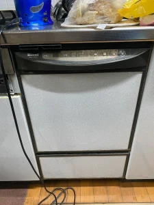 リンナイ 食器洗い乾燥機 フロントオープン【RSW-F402CA-B】三重県名張市 Y様宅
